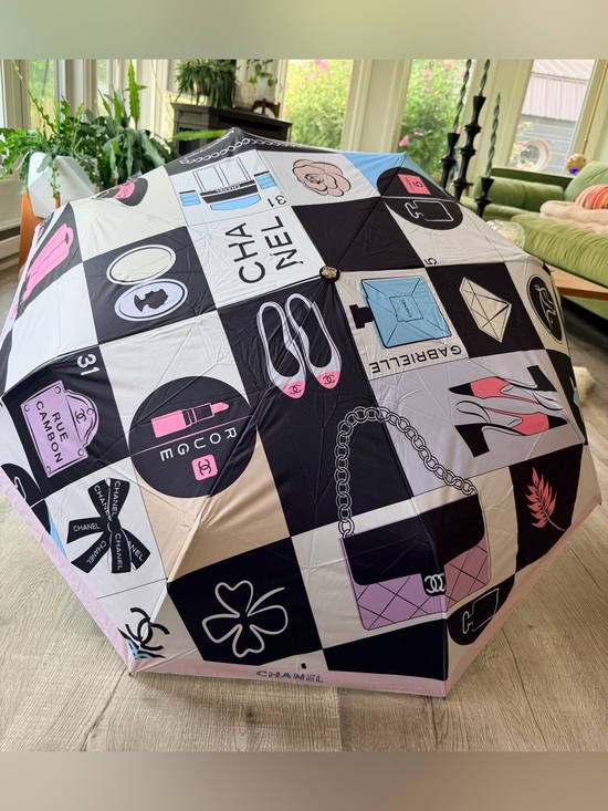 Source Unknown Accessories - NEW w Box Stylish Chanel Themed Automatic Folding Umbrella w Iconic Brand Motifs
